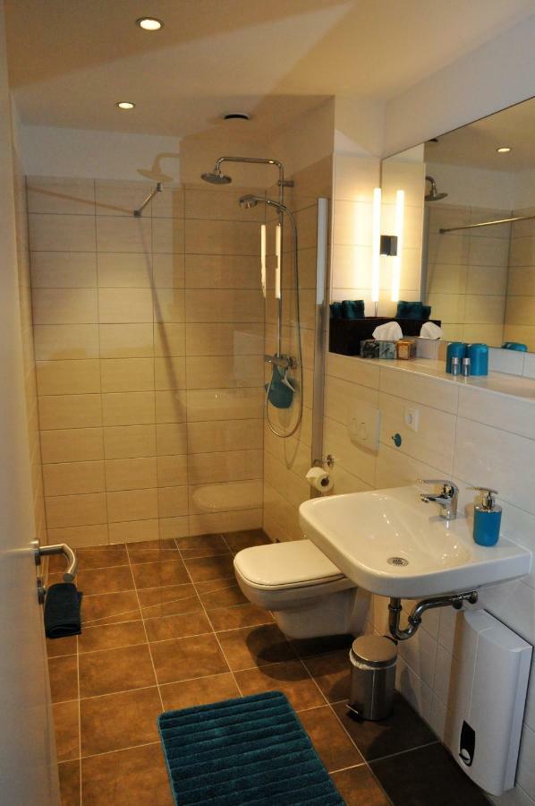 Apartments Am Freizeitpark Kriftel Ngoại thất bức ảnh